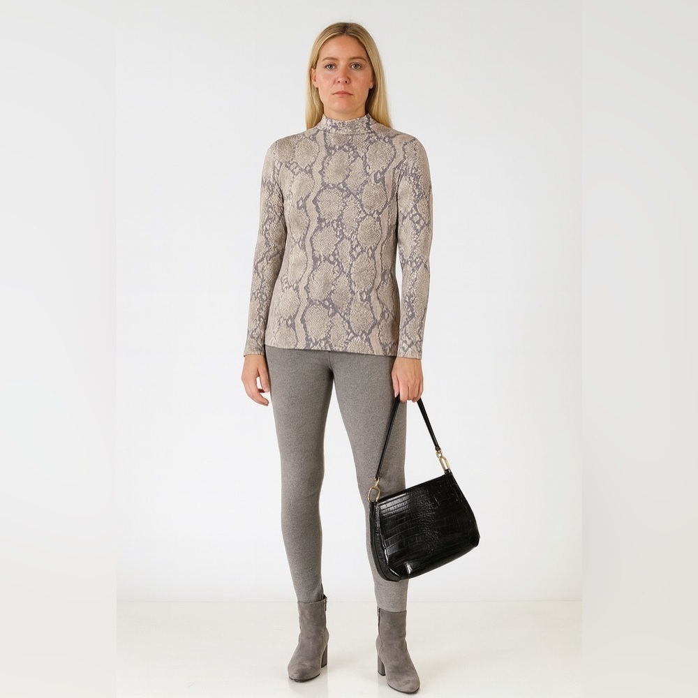 🐍Babaton Soft snake skin turtleneck S